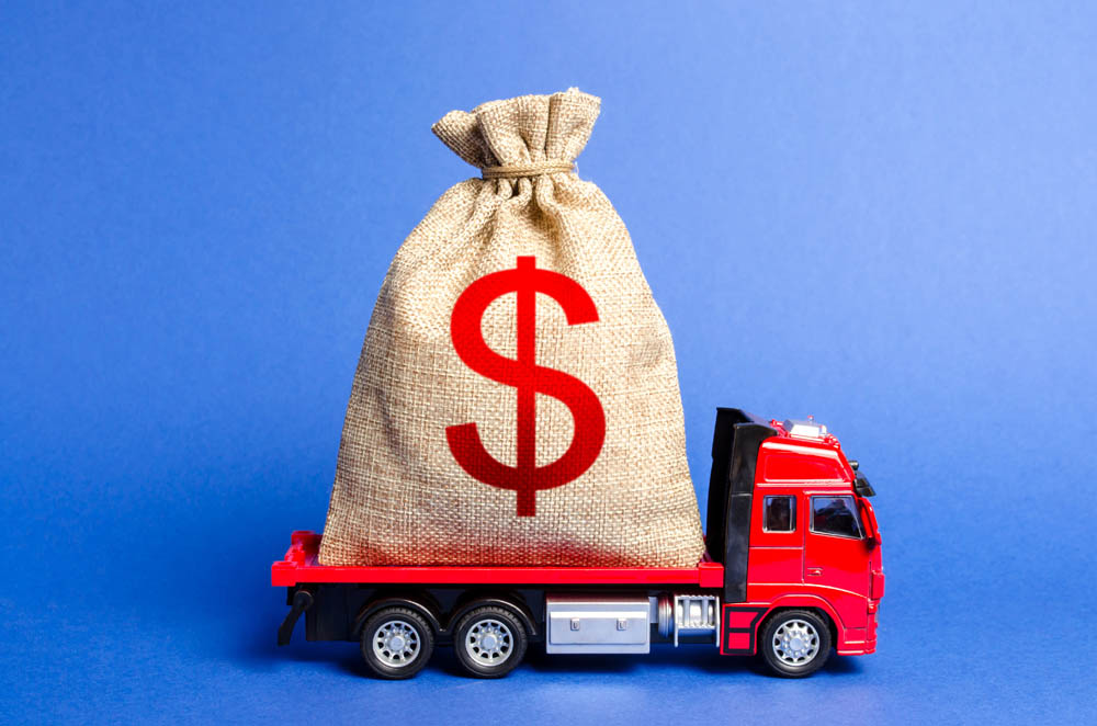 save money on trucking insurance